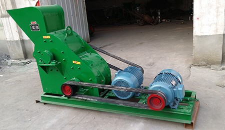 双级无筛底粉碎机